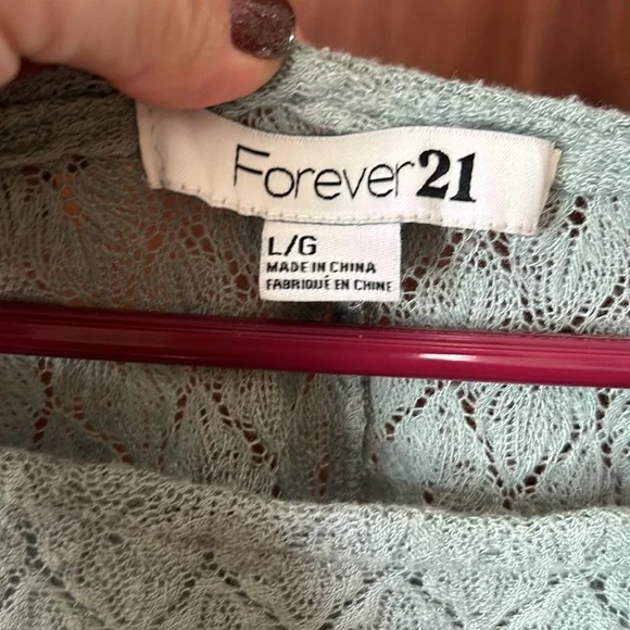 Forever 21 blouse - Picture 4 of 6